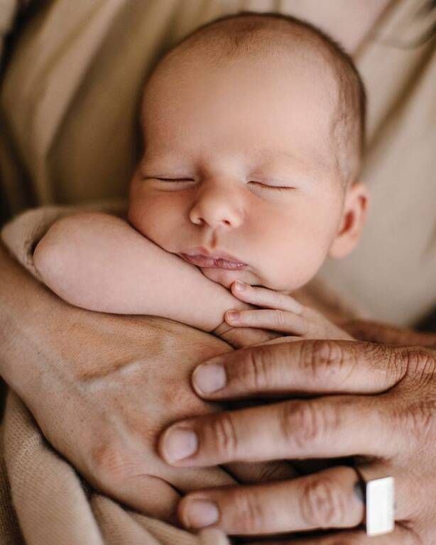 Instagram @sarbury_photo_design