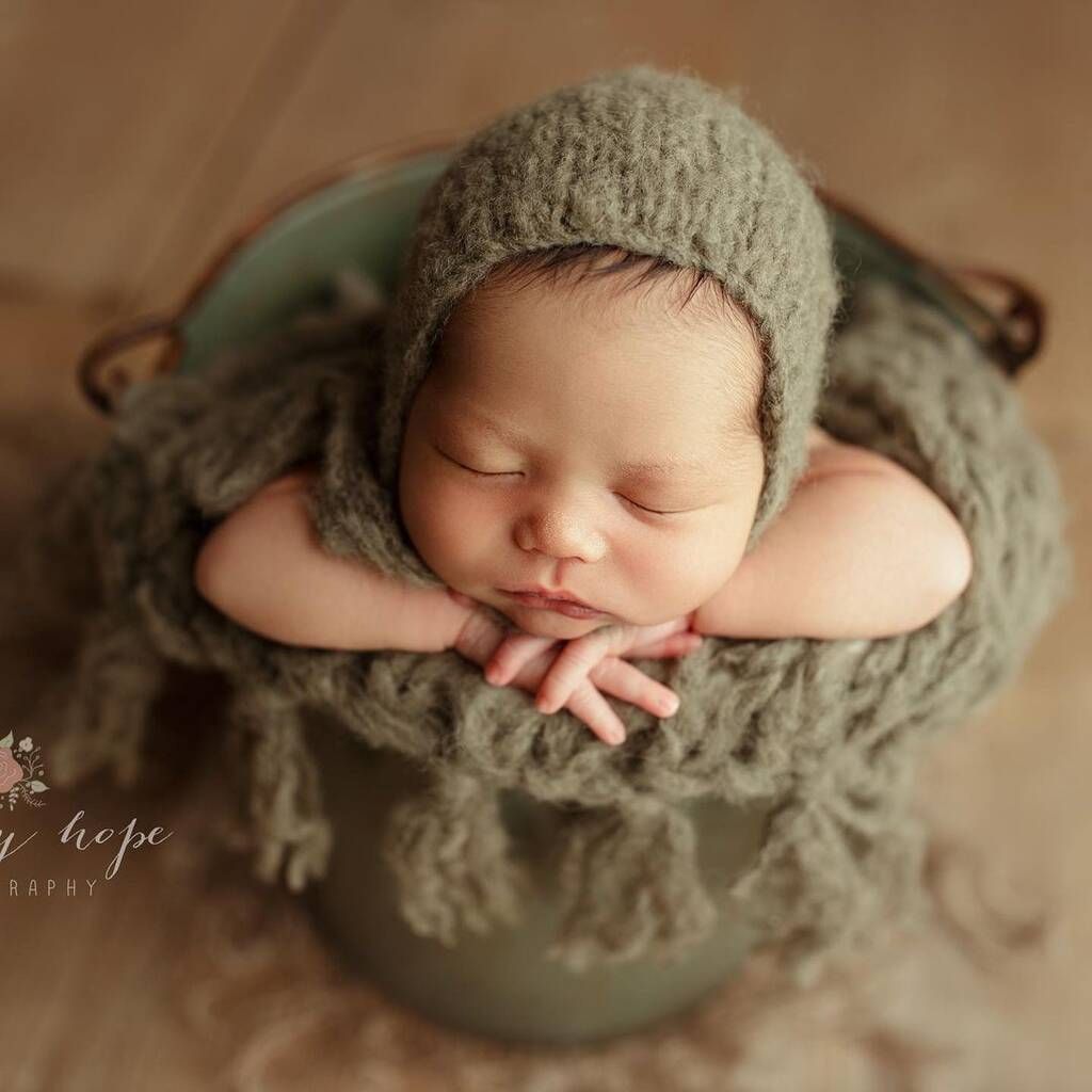 Νεογέννητα φωτογραφίζονται μέσα σε καλάθι – Μοναδικές φωτογραφίες 