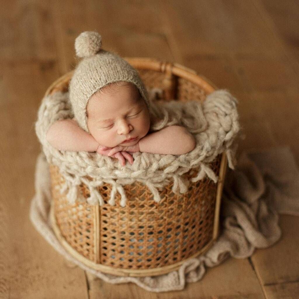 Νεογέννητα φωτογραφίζονται μέσα σε καλάθι – Μοναδικές φωτογραφίες 