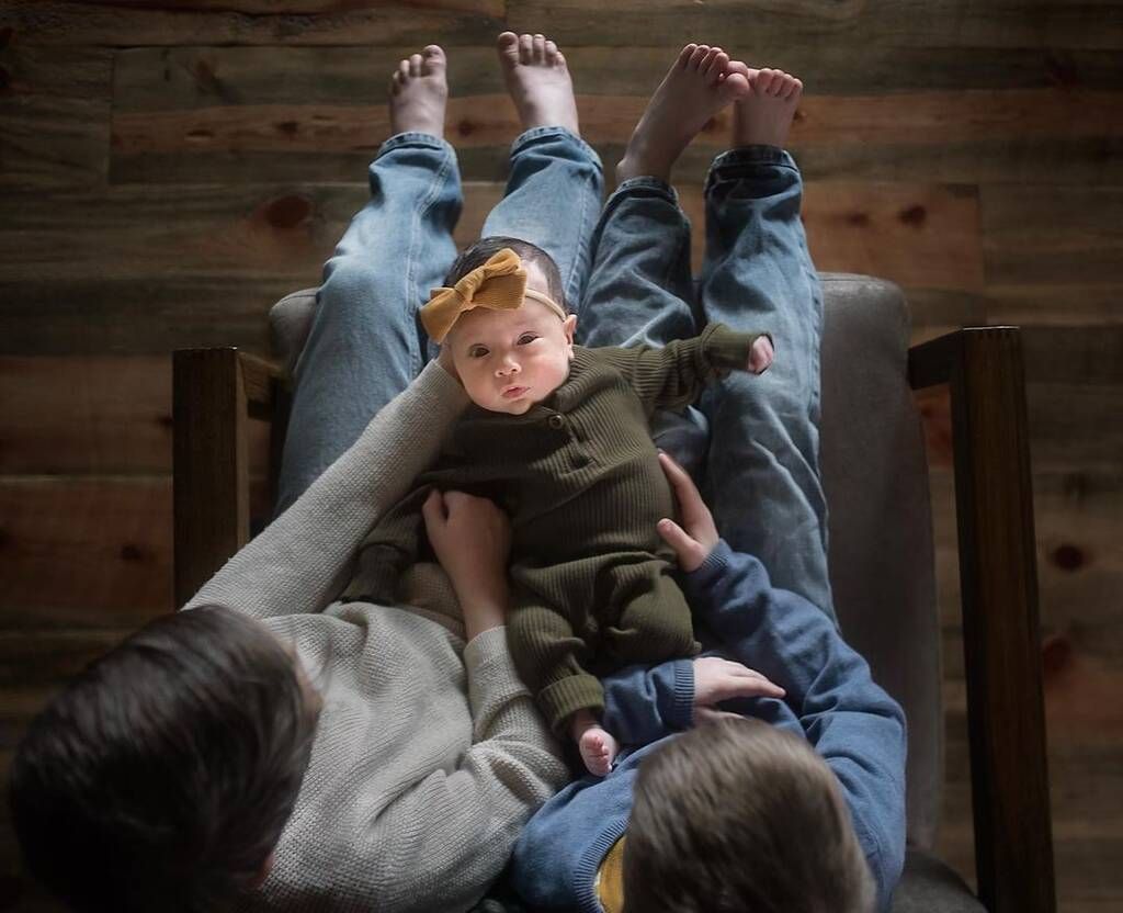 Είναι μητέρα έξι παιδιών και βγάζει απίθανες φωτογραφίες