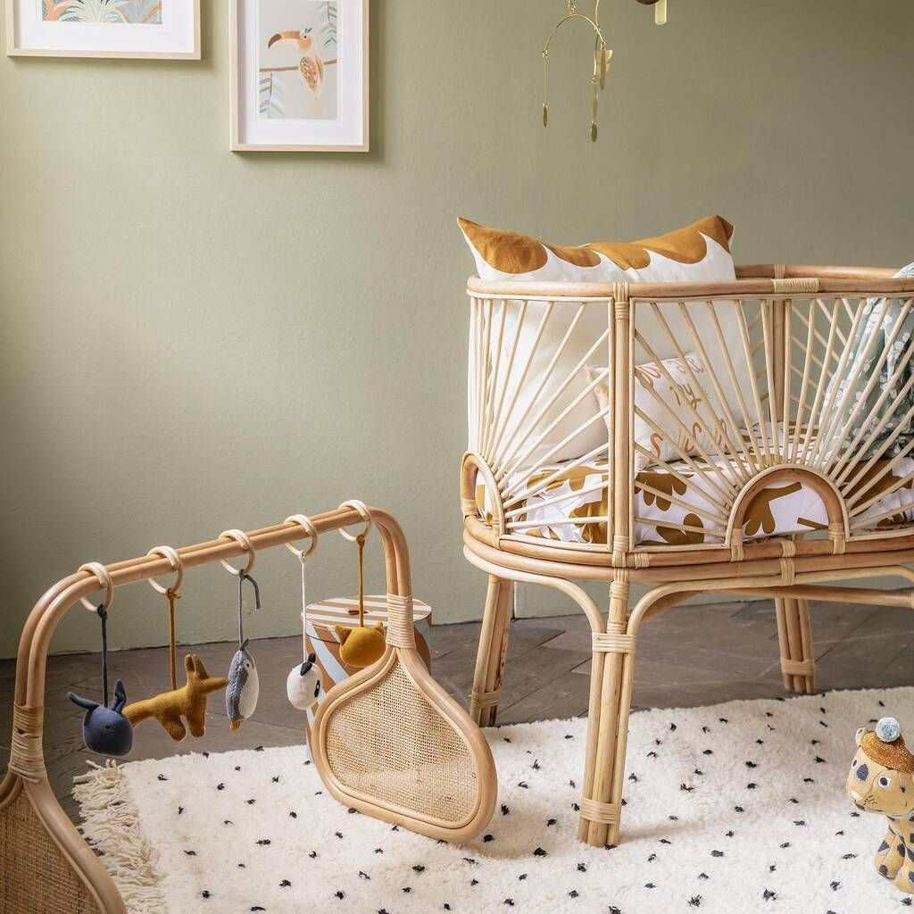 Instagram@ sunnyjune_official