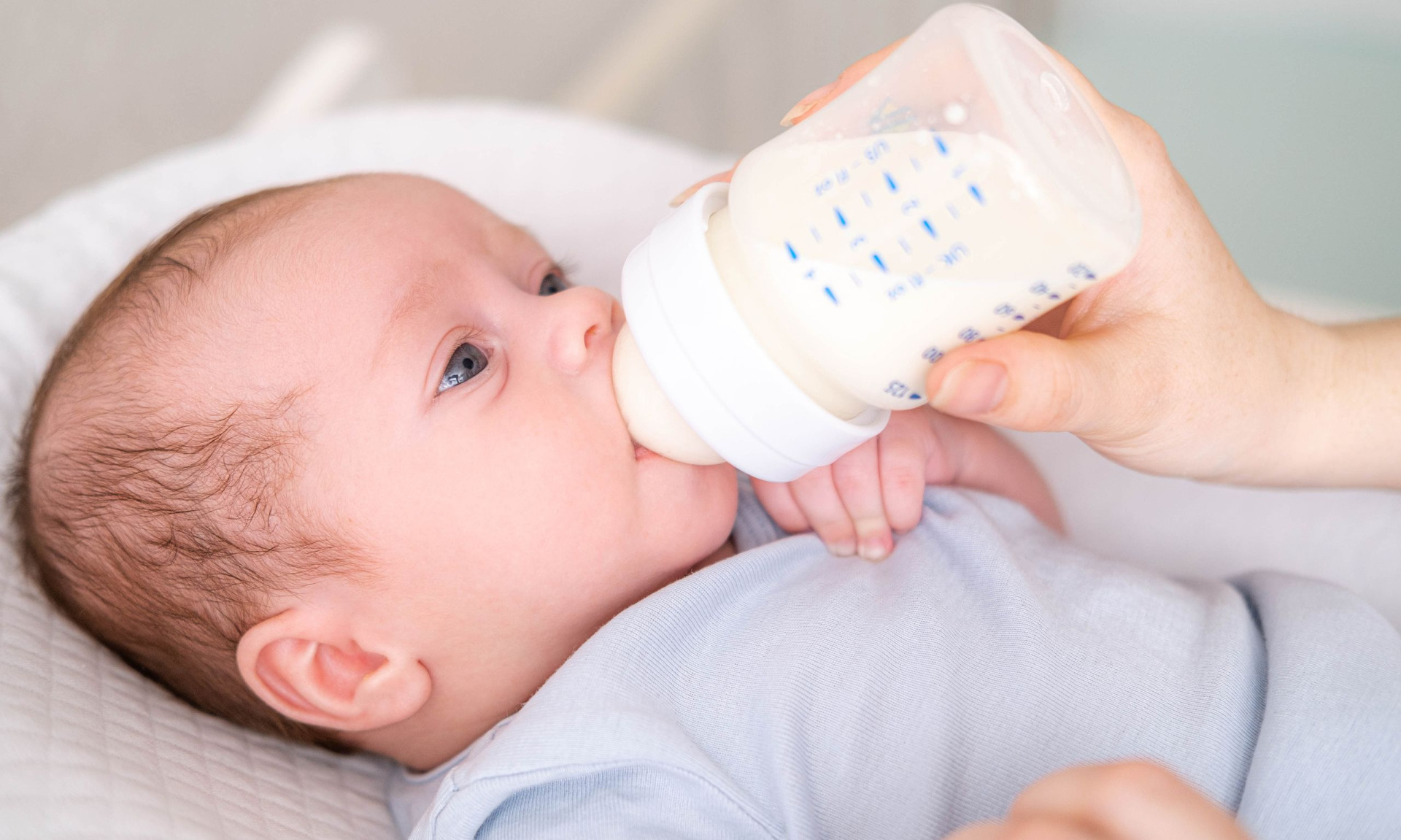 Ακατάλληλη πιπίλα, θηλή και μπιμπερό - Ποτέ οι γονείς πρέπει να τις αλλάζουν