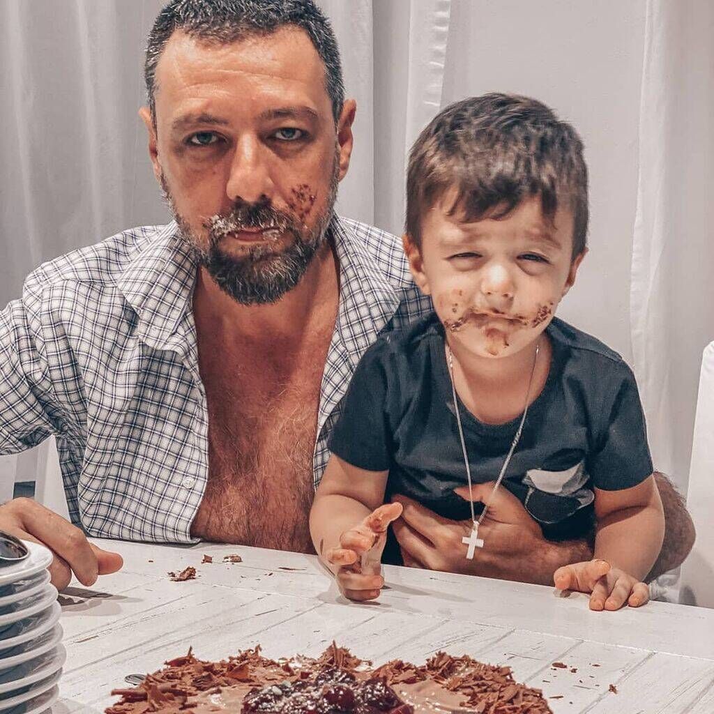 Μπαμπάς και γιος είναι πραγματικά αχτύπητο δίδυμο.