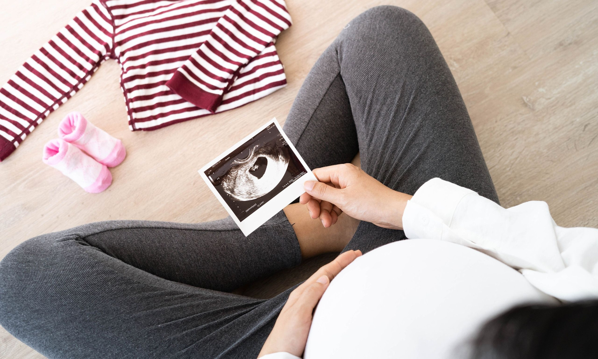 Πρώτο τρίμηνο εγκυμοσύνης: Τι συμβαίνει στο μωρό σου κάθε εβδομάδα