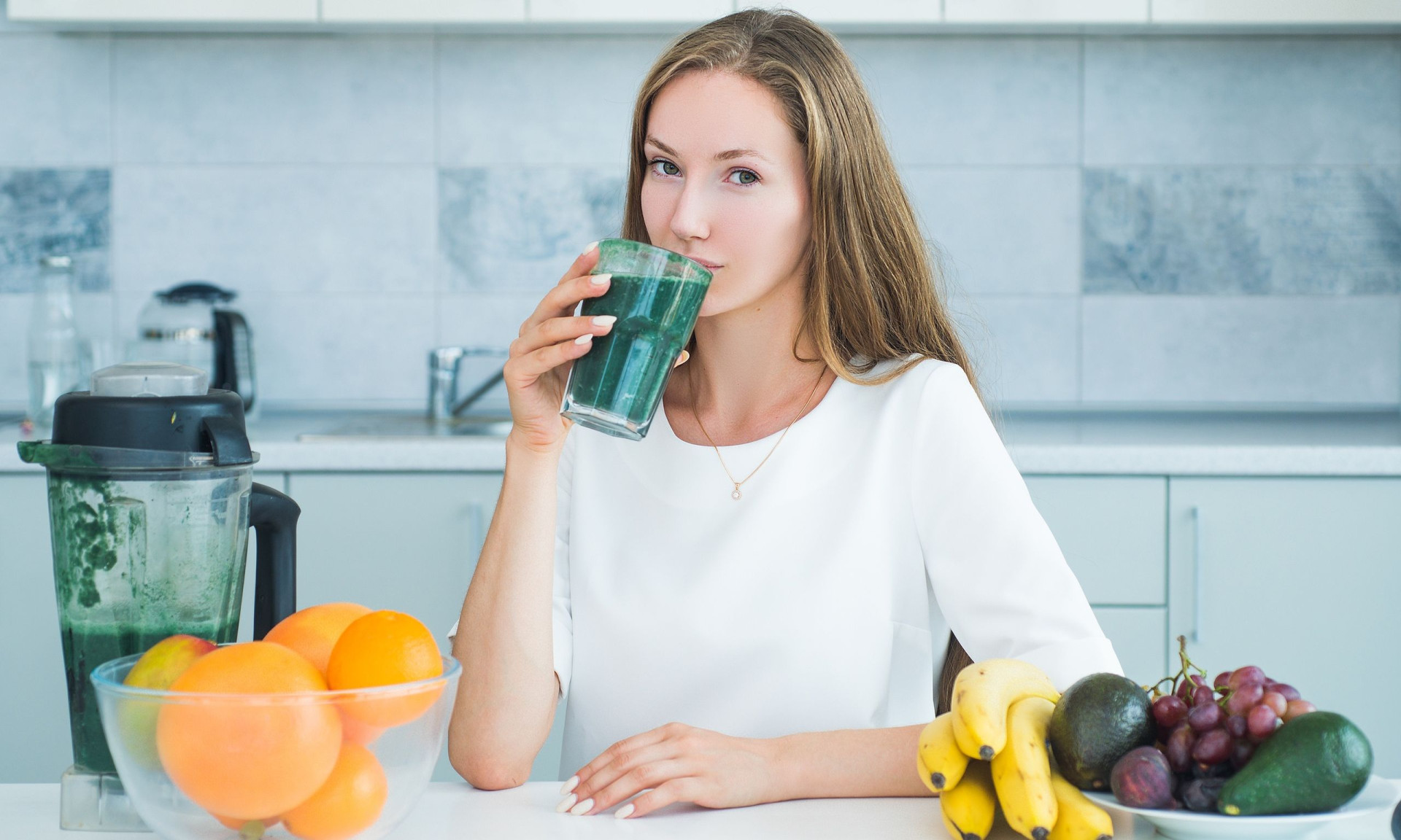 Προσπαθείτε να μείνετε έγκυος; 4 τροφές που πρέπει να τρώτε (και ποιες να αποφεύγετε)