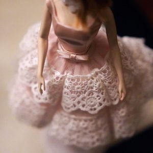 Μετά από έναν καυγά ανάμεσα στις κόρες μου για μια κούκλα, βρήκαμε τη σολομώντεια λύση στο θέατρο