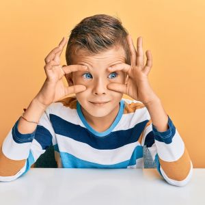 Μαύροι κύκλοι στα παιδιά: Απλή κούραση ή σημάδι κάποιου προβλήματος;