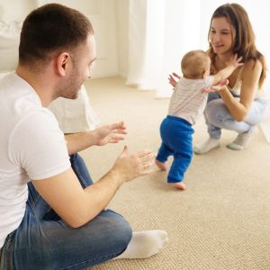 Γιατί το 49% των γονιών αισθάνεται ότι έχει χάσει την ταυτότητά του μετά την απόκτηση παιδιών