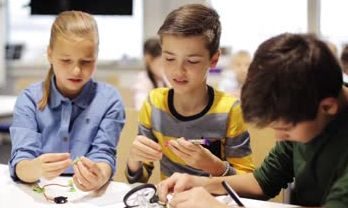 Κουτί εξερεύνησης «Κόμποι»: Για τα παιδιά που λατρεύουν την περιπέτεια