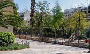 Ετοιμάζεται να ανοίξει και πάλι η παιδική χαρά στον Άγιο Παντελεήμονα!