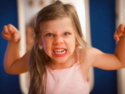 Αντιμετωπίστε το θυμό των παιδιών σας με παιχνίδι