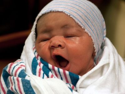 Η πρώτη επαφή του μωρού σας με τον κόσμο