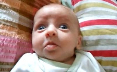 Βίντεο: Η πιο αστεία φάτσα μωρού που έχετε δει!