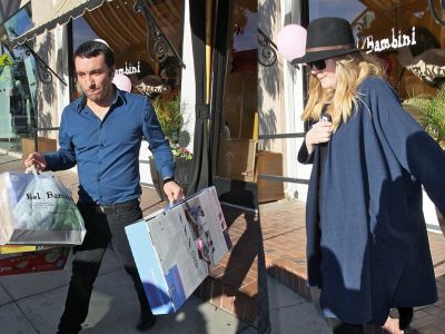 Adele: Επιδιώκει να κάνει τον γιο της μικρό fashionista και του ψώνισε… τα πάντα!