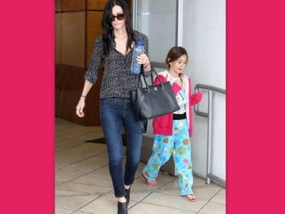 Η κόρη της Courteney Cox φόρεσε… ό,τι να’ ναι και βγήκε έξω!