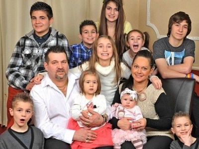 Της έλεγαν πως δεν θα κάνει παιδιά και απέκτησε… δέκα! (φωτογραφίες)