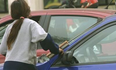 Συνήγορος του Πολίτη: Πάνω από 100.000 Ελληνόπουλα εργάζονται!