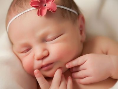 Σε ποιες περιπτώσεις πρέπει το νεογέννητο μωρό μου να εξεταστεί άμεσα από παιδίατρο;