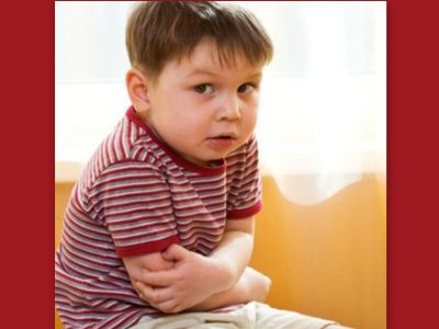 Πονάει η κοιλίτσα του; Πότε ο πόνος δεν είναι και τόσο «αθώος»;