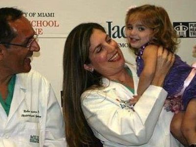 Αφαίρεσαν όγκο σε έμβρυο όσο ήταν ακόμα στην μήτρα