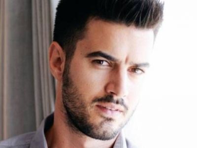 Γιάννης Τσιμιτσέλης: «Ηρέμησα όταν άκουσα την κόρη μου να κλωτσά, αισθάνθηκα ότι επικοινωνούσα μαζί της»