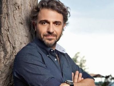 Η ανησυχία του μπαμπά Φάνη Μουρατίδη για το αύριο των παιδιών του!