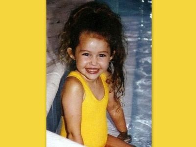 Ποιο είναι το χαριτωμένο κοριτσάκι της φωτογραφίας;