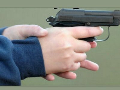 Οκτάχρονο αγόρι σκότωσε τη γιαγιά του με όπλο!