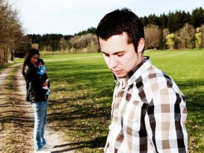 «Σκεφτόμαστε να χωρίσουμε. Είναι σωστό για το παιδί μας;»