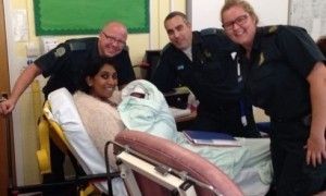 Δασκάλα γέννησε το δεύτερο παιδάκι της μέσα σε αίθουσα του σχολείου