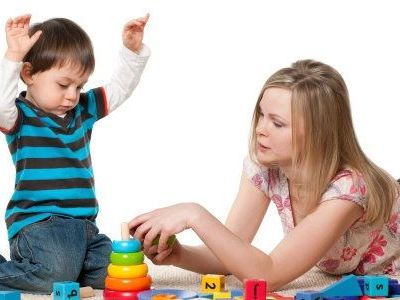 Έρευνα: Άπιστοι όσοι άντρες έχουν μεγαλώσει με.. νταντά!