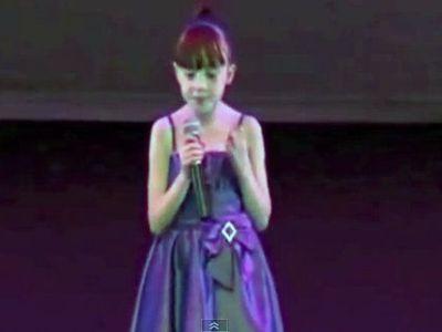 Το κοριτσάκι με τον αυτισμό και το απίστευτο ταλέντο που θα σας συγκινήσει! (βίντεο)