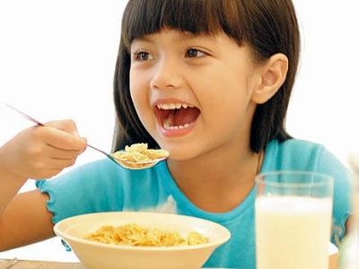 Γιατί οι έφηβοι δεν πρέπει ποτέ να παραλείπουν το πρωινό γεύμα τους;