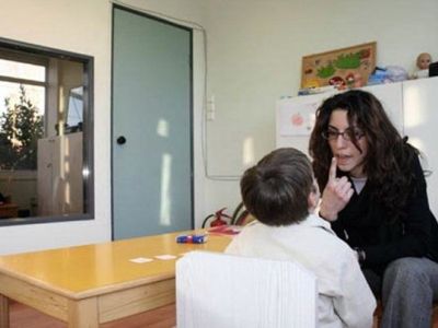6 + 1 λόγοι για να επισκεφτείτε με το παιδί σας ένα λογοθεραπευτή
