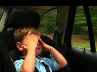 Η απίστευτη αντίδραση ενός παιδιού όταν ακούει Μπον Τζόβι! Δείτε το βίντεο