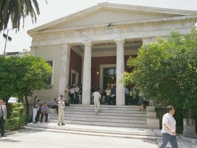 Οι φοιτητές θα μπορούν να δίνουν τα μαθήματα που οφείλουν ανεξαρτήτως εάν αυτά έχουν διδαχθεί μέσα στο εξάμηνο!