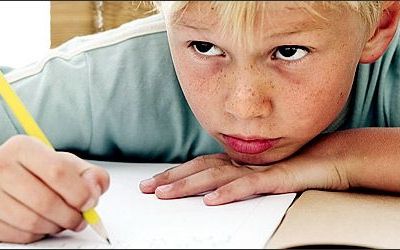 Πώς θα καταλάβω ότι το παιδί μου έχει μαθησιακές δυσκολίες και πώς θα τις αντιμετωπίσουμε;