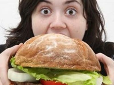 Ερευνα: Το 60% των έφηβων κοριτσιών γίνονται παχύσαρκα στην εφηβεία!