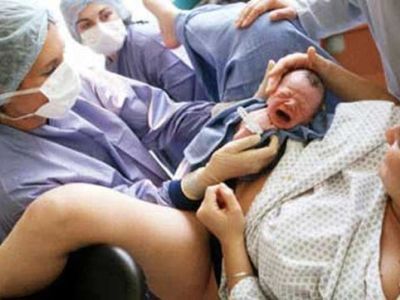 Αληθινή ιστορία: «Κατάφερα να γεννήσω με φυσιολογικό τοκετό μετά από καισαρική!»