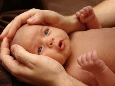 Κύκλωμα αγοραπωλησίας βρεφών πίσω από το μωρό που πουλήθηκε στην Κρήτη έναντι 30.000 ευρώ