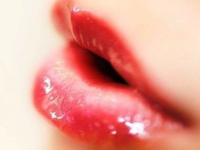 Τι φανερώνει το αποτύπωμα των χειλιών σου για τα ψυχολογικά σου χαρακτηριστικά;