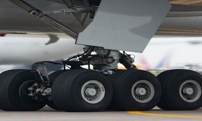 Απίστευτο! 16χρονος επέζησε μετά από πτήση 5 ωρών κρυμμένος στη ρόδα του αεροπλάνου!