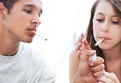 Στα 13 αρχίζουν το κάπνισμα οι μαθητές, σύμφωνα με πανελλήνια έρευνα