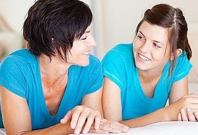 Πρώτη περίοδος στα κορίτσια. Τι πρέπει να κάνετε μαμάδες!