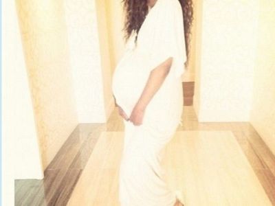 Γέννησε και μας παρουσιάζει για πρώτη φορά το νεογέννητο μωράκι της! (εικόνες)