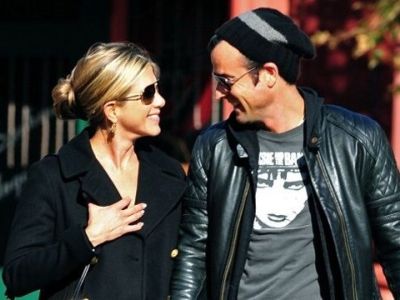 Η Jennifer Aniston μιλά για τον Justin Theroux και εμείς κολλήσαμε από τα μέλια!