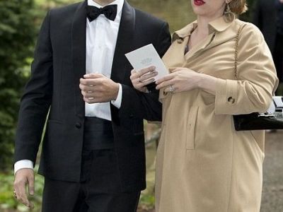 Γάμος αστραπή με την κοιλιά στο στόμα για την αγαπημένη ηθοποιό! (εικόνες)