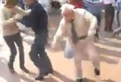 Αυτός ο παππούς τα... σπάει! Δείτε τι έκανε! (βίντεο)