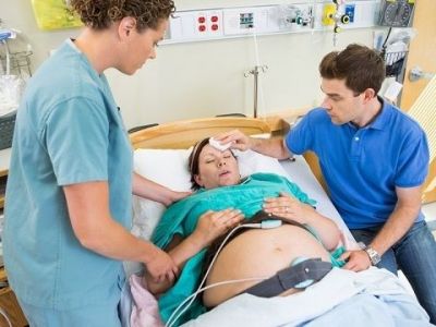 Πατέρας έτοιμος για όλα: Μπορεί ο σύντροφός μου να συμμετέχει στην διαδικασία της γέννας;