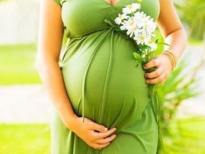 Είσαι η πρώτη που έκανε παιδί στην παρέα; Να τι μπορεί να συμβεί!